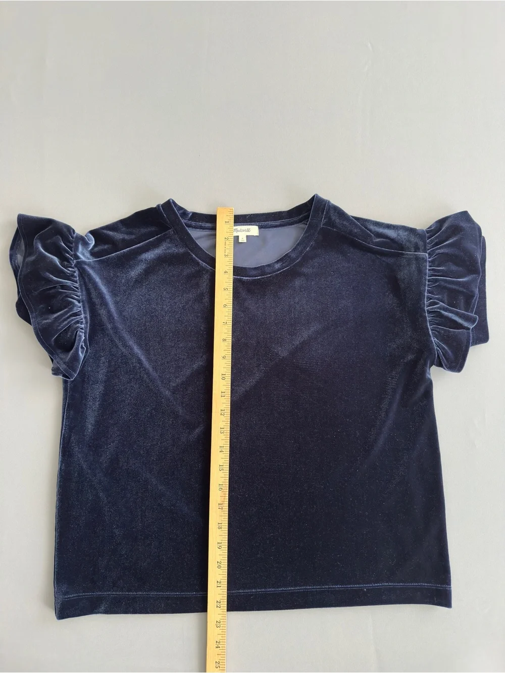 Velvet Ruffle-Sleeve Tee / Top size M